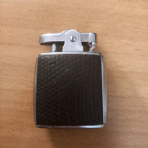 Ronson vintage lighter used, possibly Proline model