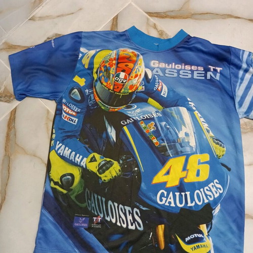 Yamaha T-shirt XL used, colorful