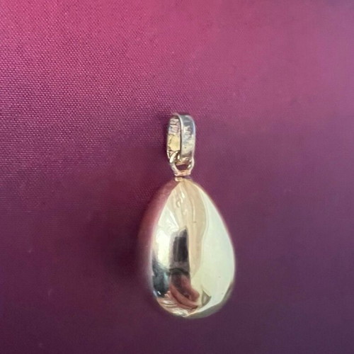 Gold-plated pendant made of 925 silver used, round drop shape
