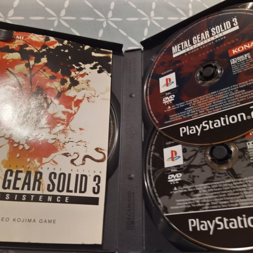 Metal Gear Solid 3 Subsistence PS2 like new with English manual