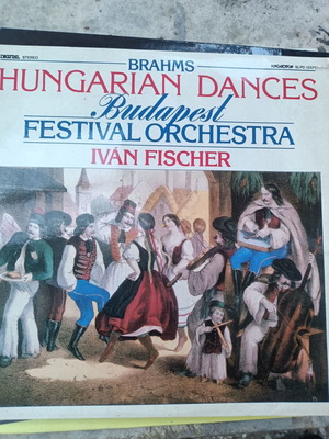 Brahms Hungarian Dances vinyl record like new, classical genre