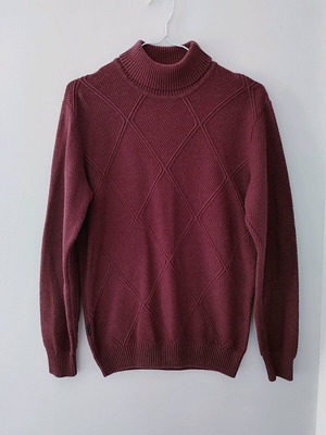 Side Effect men's turtleneck sweater like new, burgundy, size M