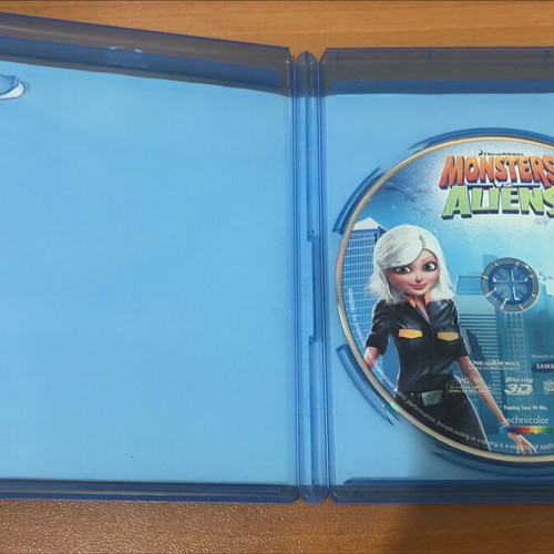 Monsters vs Aliens 3D Blu-ray promotional edition like new