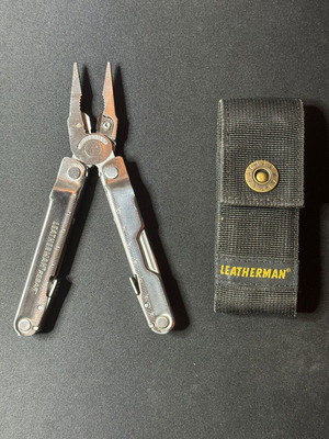 Leatherman Rebar multitool used with sheath