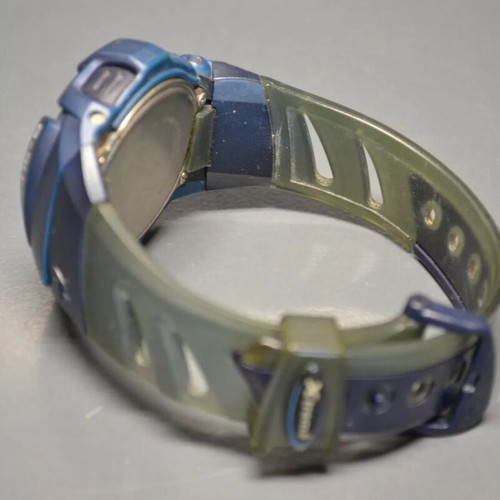 Casio G-Shock dwx-110 x-treme wrist watch used, blue