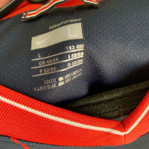 Paris Saint Germain official jersey size L like new