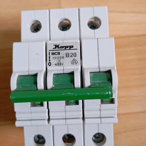 Breaker B20 used in good working condition
