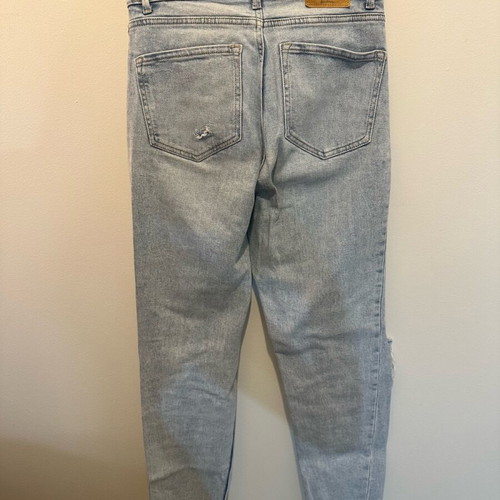 Jean mom fit Stradivarius size M 38 10 blue like new