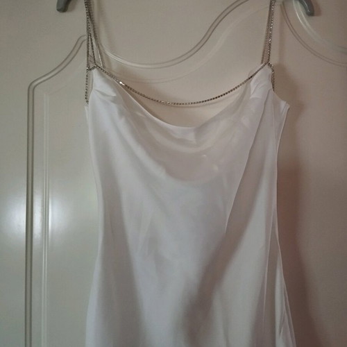 Satin dress new, size M, white with strass and slit