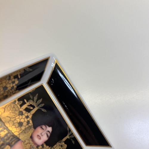 Goebel Artis Orbis Gustav Klimt Ashtray Set unused, 2 pieces