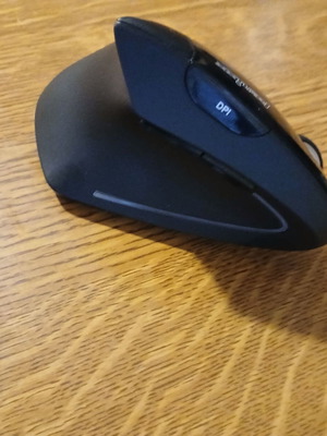 Perixx Perimice-713L wireless ergonomic optical mouse for left-handed