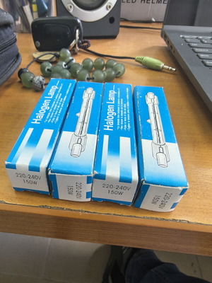 Γραμμικές λάμπες αλογόνου R7s, σετ 4 των 150W και μήκους 7,8 εκ.