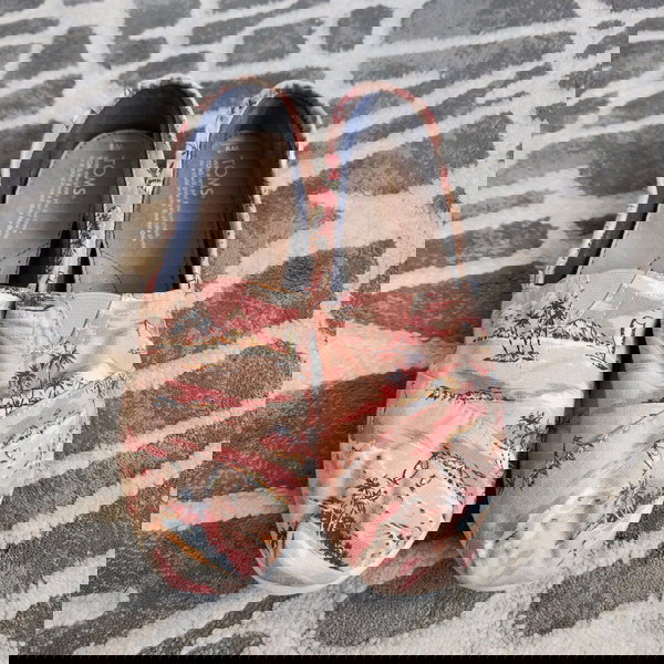 Παπούτσια Toms