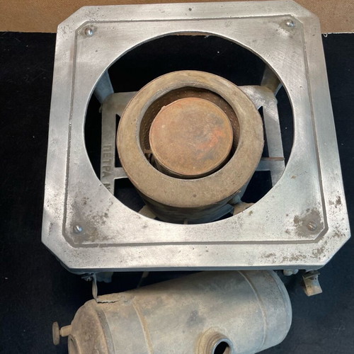 Kamneto used, collectible stove Petra No2