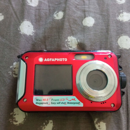 Agfaphoto Realishot WP 8000 used with broken screen for repair or parts