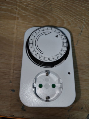 Socket timer used, 24-hour control