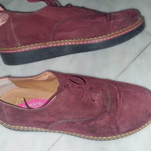 Shoes used, size 39, burgundy