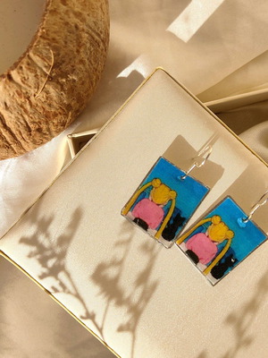 Handmade Sailor Moon earrings with Luna cat new