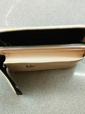 Premium beige wallet and phone case 2 in 1, magnetic and zipper