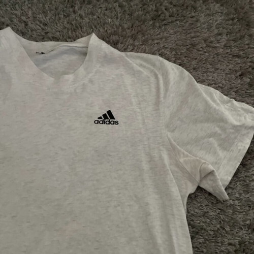 Adidas T-shirt gray size L like new