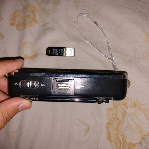 Radio used with 32 GB USB stick gift