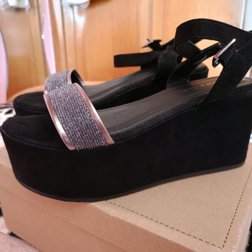 Summer platform shoes black velvet like new, size 38