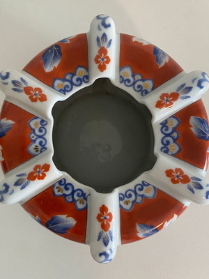 Vintage Japanese porcelain ashtray Meihō Imari style 17 cm used