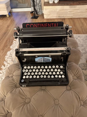 Vintage διακοσμητική γραφομηχανή Continental σαν καινούργια