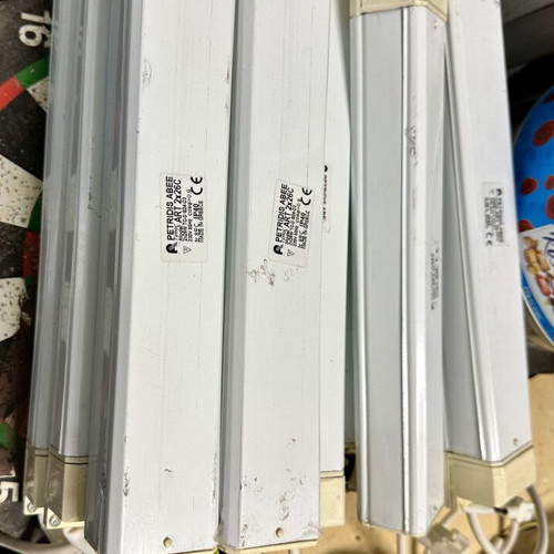 Spot recessed lights used, pack of 12 with transformers