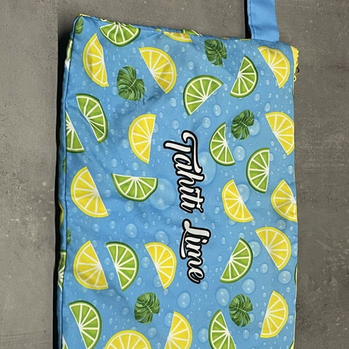 Hei Poa summer makeup bag with lemon and lime pattern