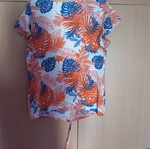 Sisley women's T shirt like new, size M, white and blue