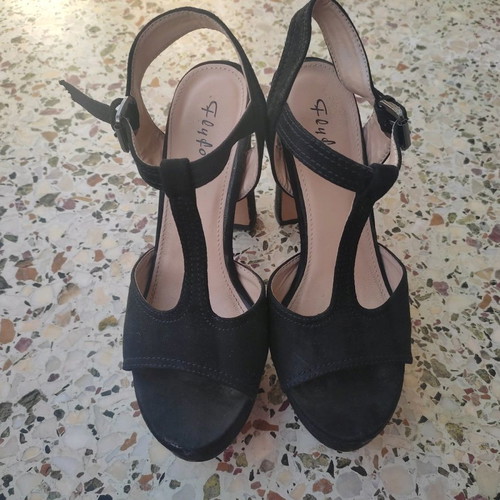 Suede high-heeled sandals used, size 38, black