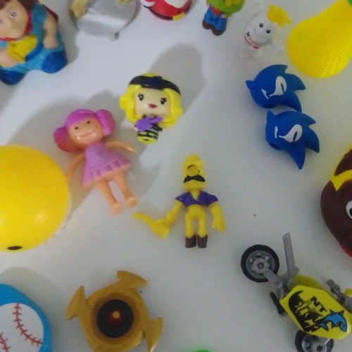 Miniature toys used, assorted figures pack