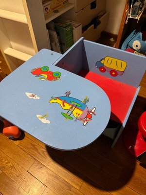 Children's desk used
