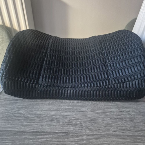 Lumbar pillow anatomical memory foam like new