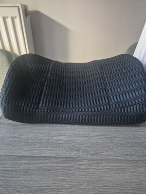 Lumbar pillow anatomical memory foam like new