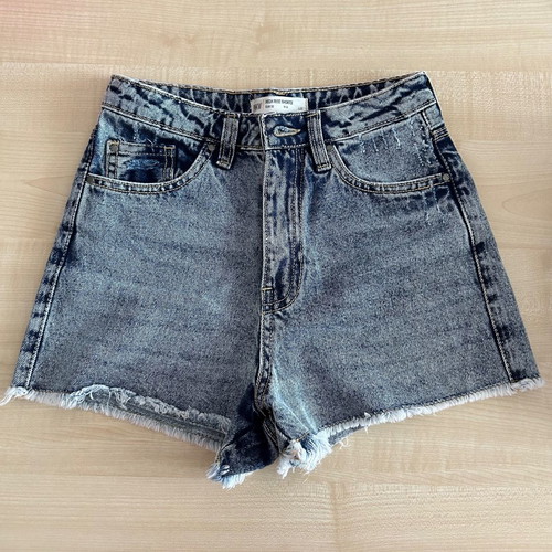 Pink Woman shorts new, high-rise short, size 32