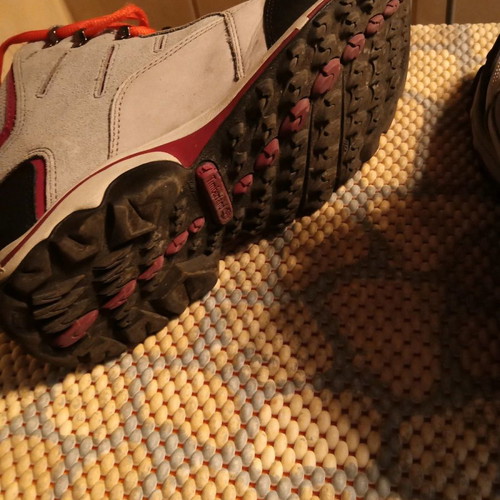 Timberland women's hiking shoes almost new, size 39