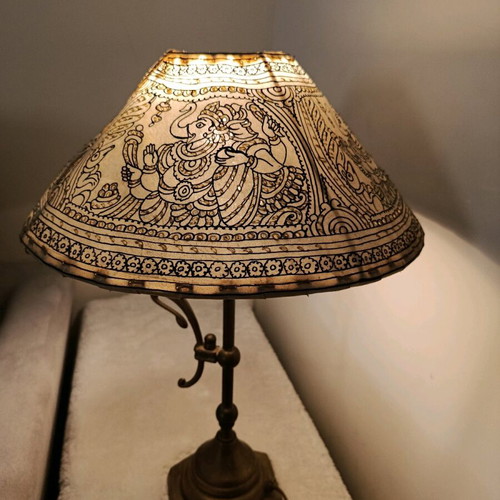 Table lamp brass solid with leather shade from India
