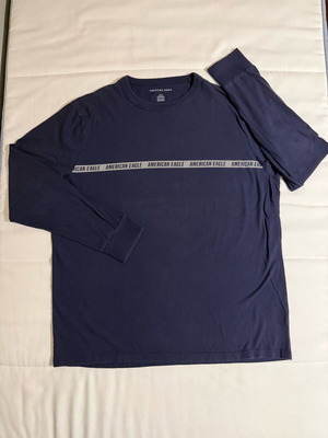 Μπλούζα American Eagle μπλε μακρυμάνικη, μέγεθος Large σαν καινούργιο