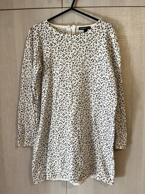Mango dress with print and back zipper size small like new