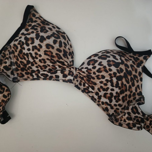 Leopard Print Bra size L like new, black and beige