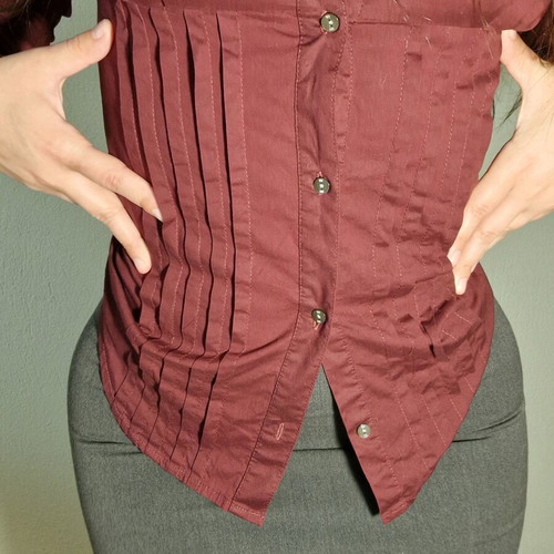 Gas burgundy fitted shirt vintage like new