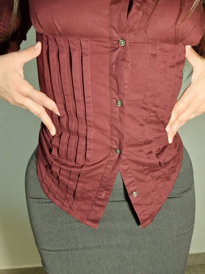 Gas burgundy fitted shirt vintage like new