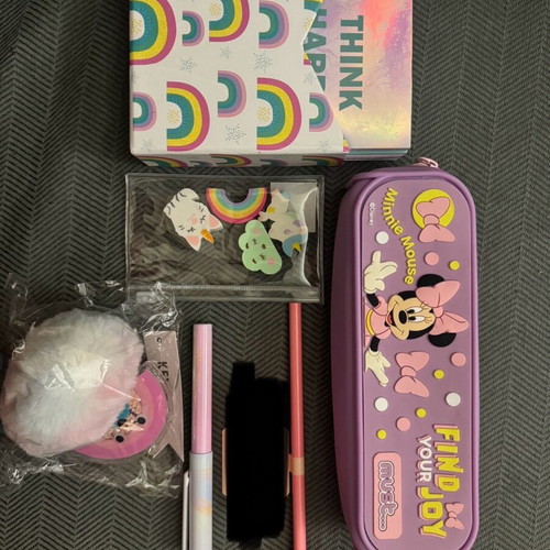 Stationery set new with Minnie Mouse case and accessories