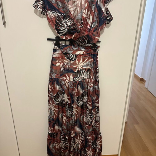 Anna Samouka set like new, multicolored, size small