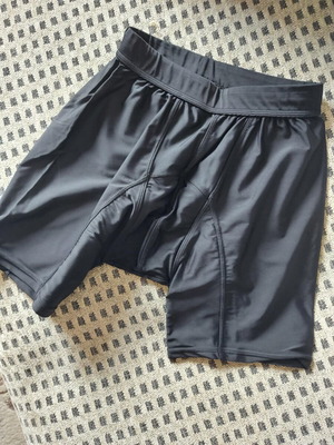 Motus women's medium sports leggings like new, black