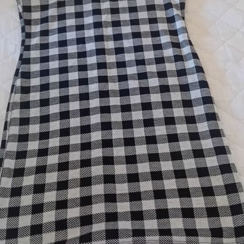 Checked mini dress like new, black and white with buttons, size M