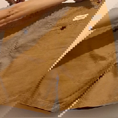 Βερμούδα Abercrombie and Fitch ολοκαίνουρια δεν έχει φορεθεί size 32