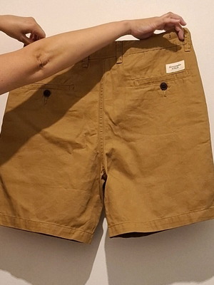 Βερμούδα Abercrombie and Fitch ολοκαίνουρια δεν έχει φορεθεί size 32